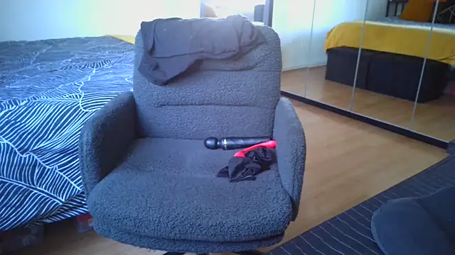 Snapshot of sarametisse26 chatting on 9, 4, 2026 sarametisse26 online show from 9, 4, 2026