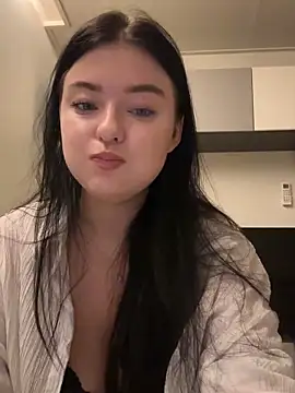 Snapshot of Angela_Fosterr chatting on 8, 11, 2025 Angela Fosterr online show from 8, 11, 2025