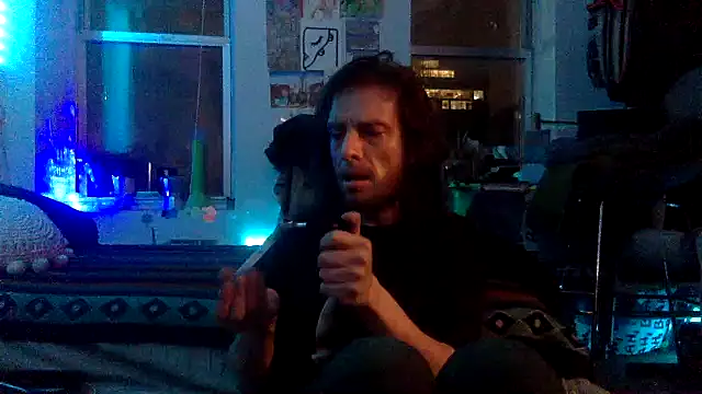 Snapshot of DownstairsSky chatting on 21, 12, 2024 DownstairsSky online show from 21, 12, 2024