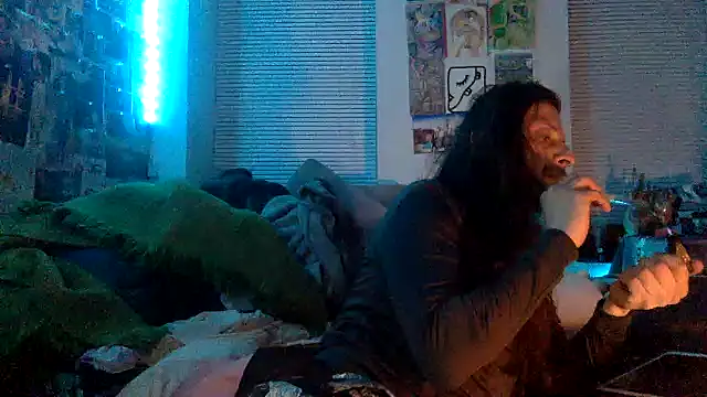 Snapshot of DownstairsSky chatting on 24, 12, 2024 DownstairsSky online show from 24, 12, 2024