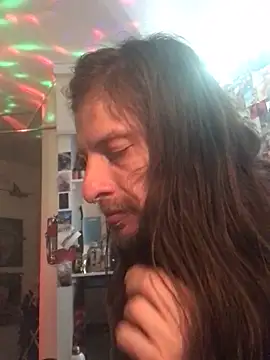 Snapshot of DownstairsSky chatting on 15, 1, 2025 DownstairsSky online show from 15, 1, 2025