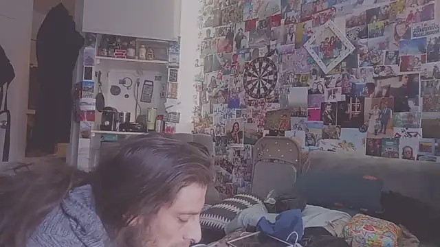 Snapshot of DownstairsSky chatting on 2, 3, 2025 DownstairsSky online show from 2, 3, 2025