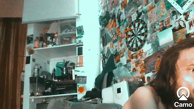 Snapshot of DownstairsSky chatting on 19, 9, 2025 DownstairsSky online show from 19, 9, 2025