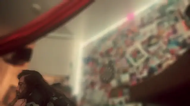 Snapshot of DownstairsSky chatting on 8, 10, 2025 DownstairsSky online show from 8, 10, 2025