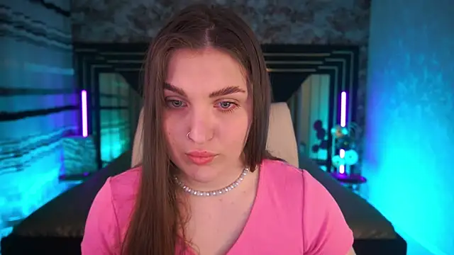 EmmyCharmm online show from 14, 7, 2026