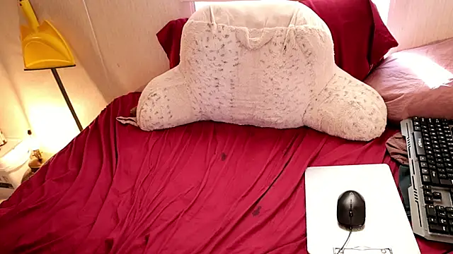 Snapshot of xxpixeyxx chatting on 18, 2, 2026 xxpixeyxx online show from 18, 2, 2026