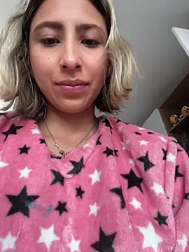 Ameellie online show from 3, 12, 2025