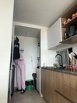 Ameellie online show from 19, 12, 2025