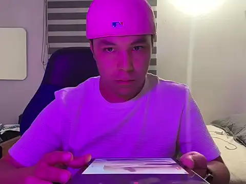 Snapshot of analfabetas chatting on 24, 4, 2026 analfabetas online show from 24, 4, 2026