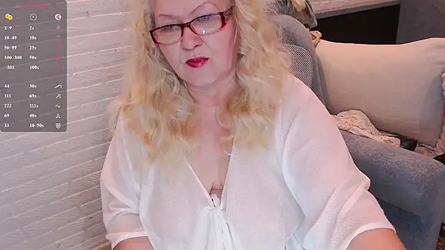 Snapshot of Marina_Yourangel chatting on 19, 7, 2026 Marina Yourangel online show from 19, 7, 2026