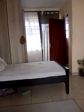 Snapshot of skiihot chatting on 10, 4, 2026 skiihot online show from 10, 4, 2026