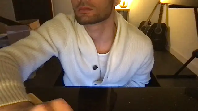 Snapshot of athenphysics chatting on 28, 3, 2026 athenphysics online show from 28, 3, 2026