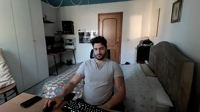 Alexox02 online show from 19, 12, 2024