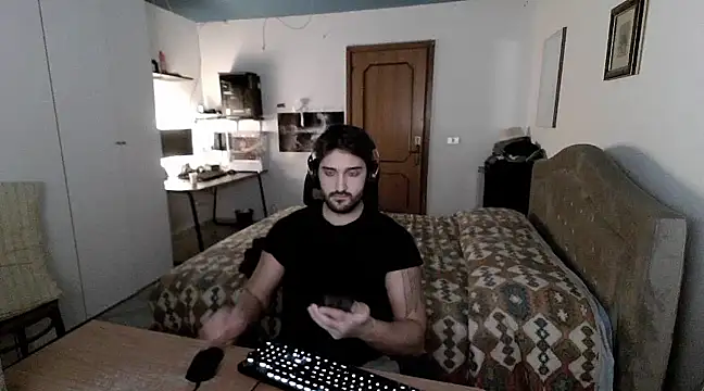 Alexox02 online show from 20, 12, 2024