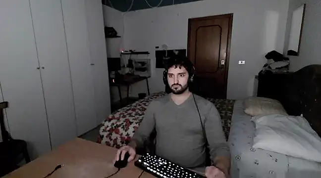 Alexox02 online show from 2, 1, 2025