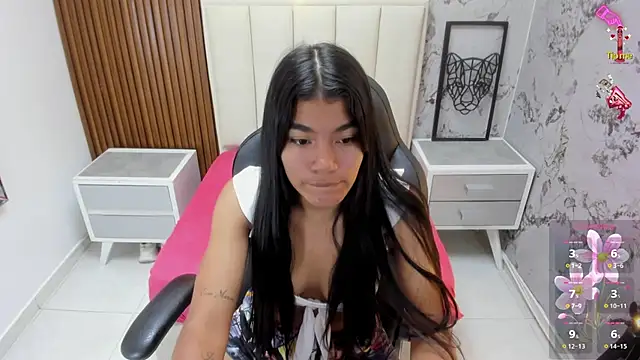 Snapshot of MILEY_JOAS2 chatting on 24, 10, 2025 MILEY JOAS2 online show from 24, 10, 2025