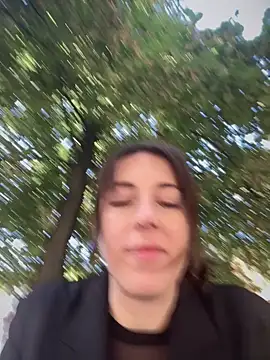 Snapshot of MommmyYummy chatting on 14, 9, 2025 MommmyYummy online show from 14, 9, 2025