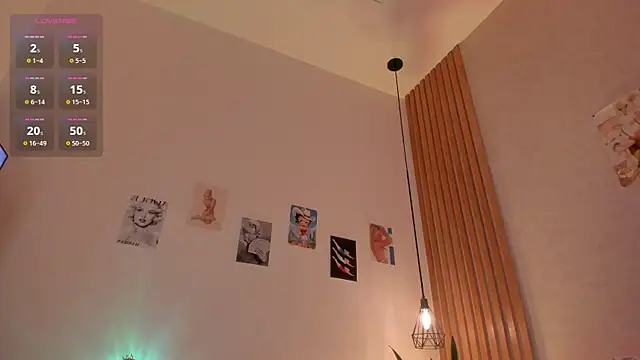 PawgGirl18 online show from 25, 6, 2026