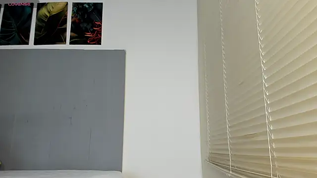 Snapshot of _Molly_rosse_ chatting on 31, 10, 2025 Molly rosse online show from 31, 10, 2025