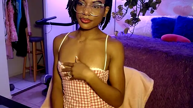 CocoSage online show from 4, 12, 2025