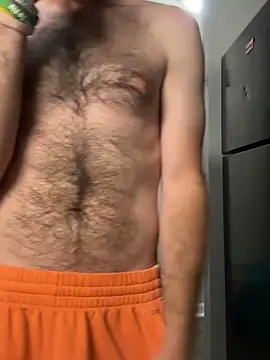 4kUsh2Fashion0 online show from 9, 9, 2025