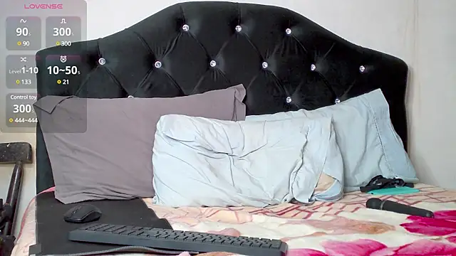 nonawhitemm online show from 17, 2, 2025