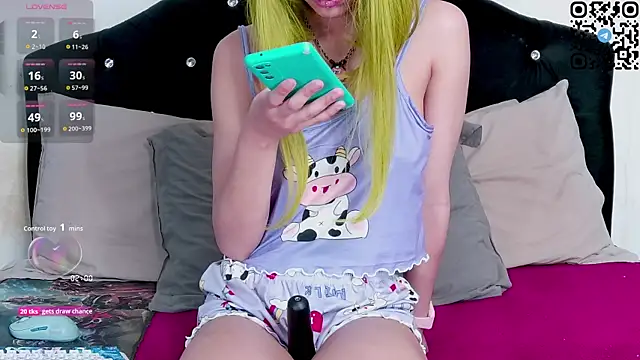 nonawhitemm online show from 25, 11, 2025