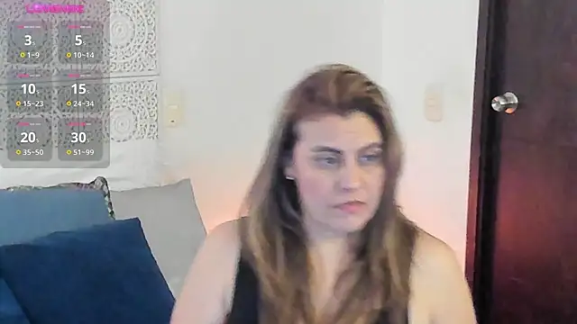 Snapshot of V_monse chatting on 27, 11, 2025 V monse online show from 27, 11, 2025