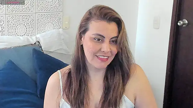 Snapshot of V_monse chatting on 15, 12, 2025 V monse online show from 15, 12, 2025