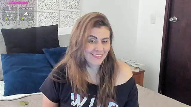 Snapshot of V_monse chatting on 17, 12, 2025 V monse online show from 17, 12, 2025