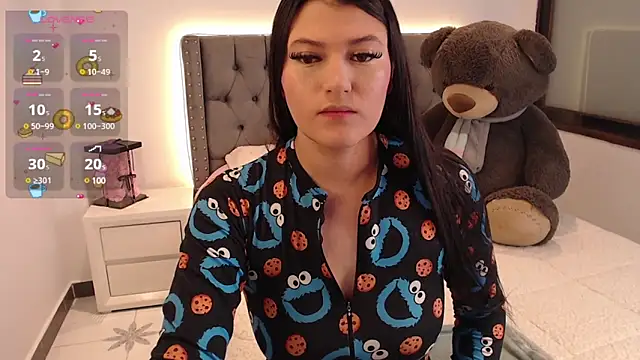 Nicols66 online show from 18, 12, 2024