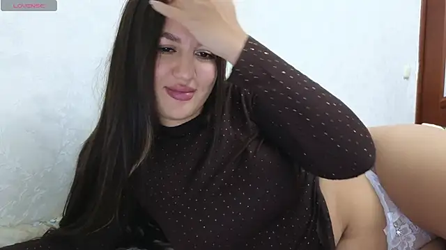 Snapshot of Nelly_Fischer chatting on 8, 2, 2025 Nelly Fischer online show from 8, 2, 2025