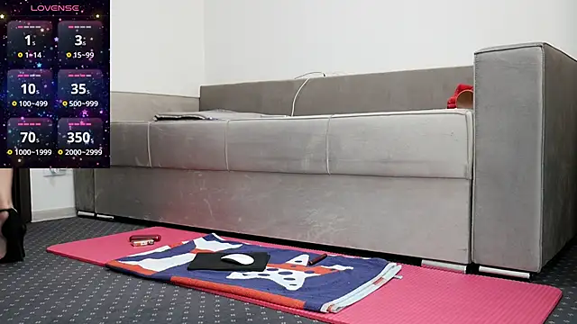 Carmela fox online show from 30, 1, 2025