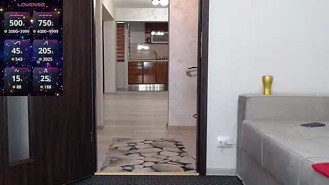 Carmela fox online show from 7, 3, 2025