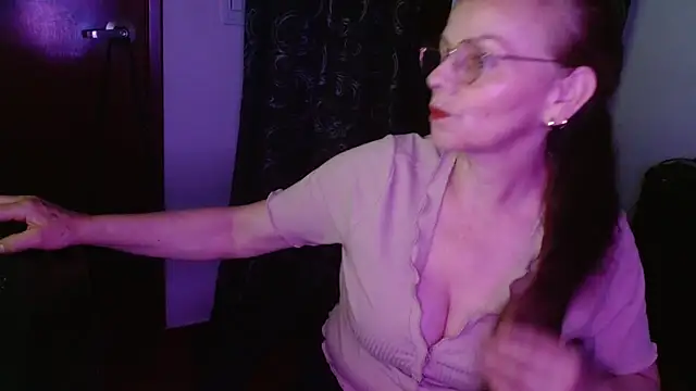 asleycavta online show from 23, 4, 2026