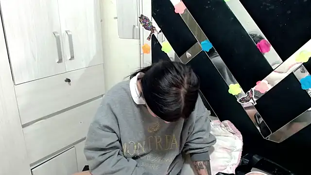 katery wok11 online show from 12, 11, 2025