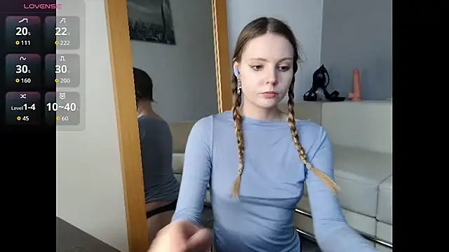 Snapshot of Frosty_Princess chatting on 18, 2, 2026 Frosty Princess online show from 18, 2, 2026