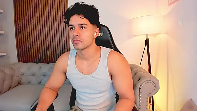 Snapshot of liam_collins21 chatting on 12, 11, 2025 liam collins21 online show from 12, 11, 2025