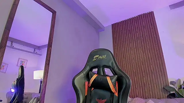 Snapshot of liam_collins21 chatting on 7, 1, 2026 liam collins21 online show from 7, 1, 2026