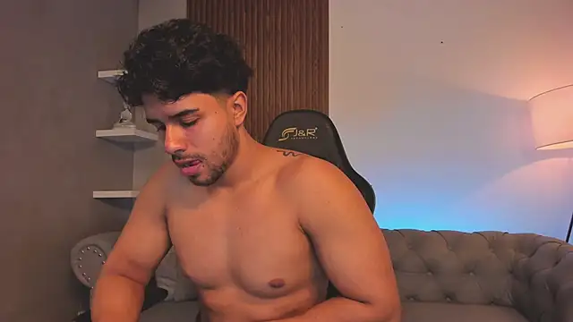 Snapshot of liam_collins21 chatting on 21, 2, 2026 liam collins21 online show from 21, 2, 2026