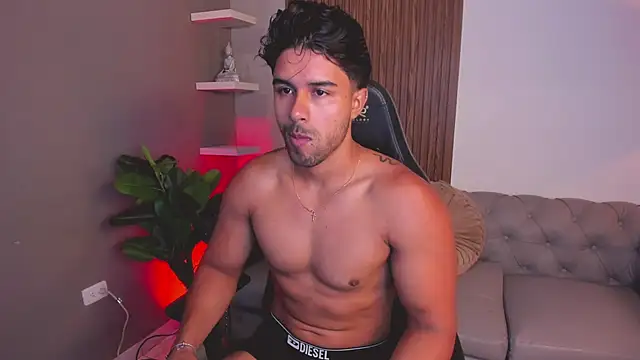 Snapshot of liam_collins21 chatting on 21, 4, 2026 liam collins21 online show from 21, 4, 2026