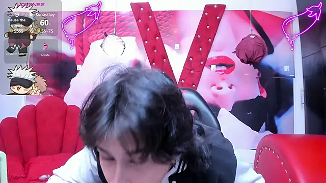 Snapshot of alex_477 chatting on 4, 3, 2025 alex 477 online show from 4, 3, 2025