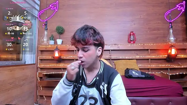 Snapshot of alex_477 chatting on 12, 9, 2025 alex 477 online show from 12, 9, 2025