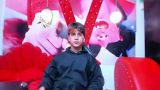 Snapshot of alex_477 chatting on 18, 9, 2025 alex 477 online show from 18, 9, 2025