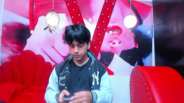 Snapshot of alex_477 chatting on 2, 10, 2025 alex 477 online show from 2, 10, 2025