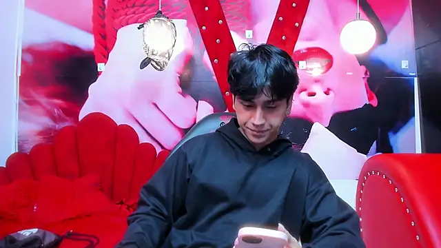 Snapshot of alex_477 chatting on 17, 10, 2025 alex 477 online show from 17, 10, 2025