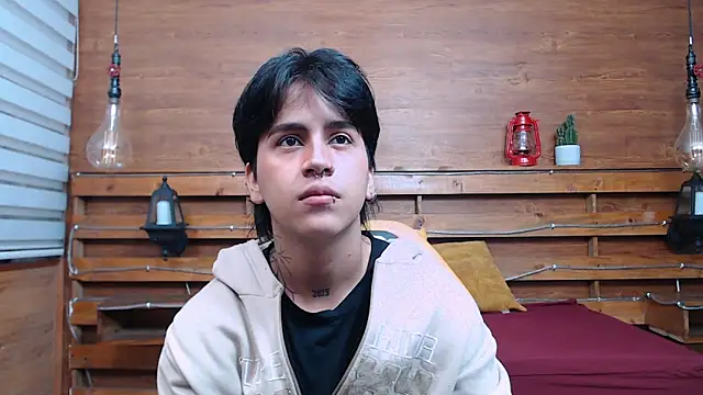 Snapshot of alex_477 chatting on 22, 10, 2025 alex 477 online show from 22, 10, 2025