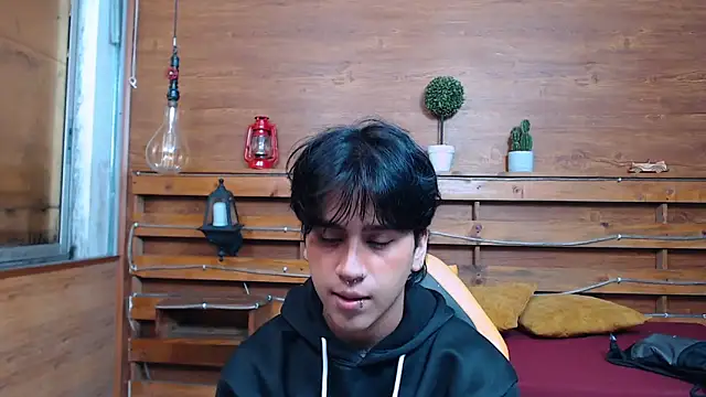 Snapshot of alex_477 chatting on 12, 11, 2025 alex 477 online show from 12, 11, 2025