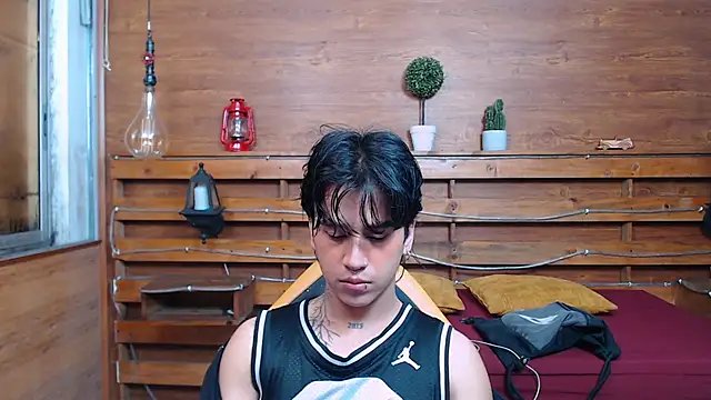 Snapshot of alex_477 chatting on 26, 11, 2025 alex 477 online show from 26, 11, 2025