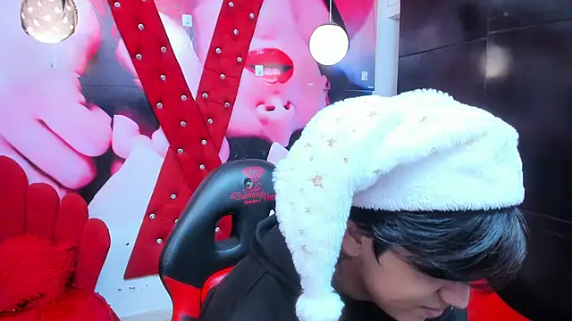 Snapshot of alex_477 chatting on 5, 12, 2025 alex 477 online show from 5, 12, 2025